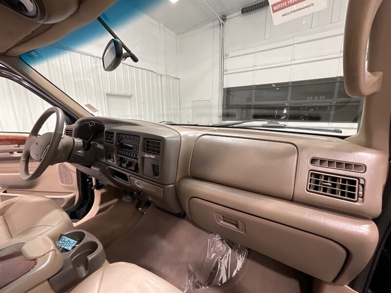 2001 Ford Excursion Limited 4X4 / 7.3L DIESEL / Leather Heated Seats  / ZERO RUST / NO MODIFICATION / Beautiful Condition - Photo 40 - Gladstone, OR 97027