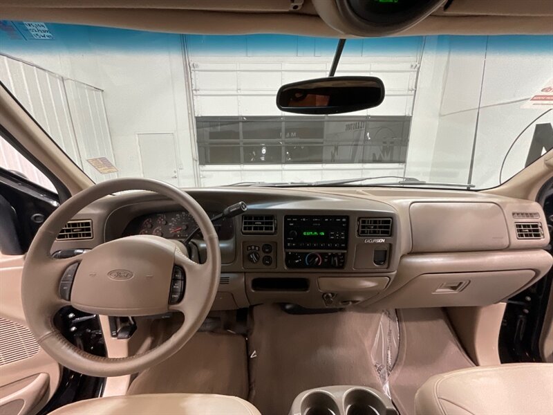 2001 Ford Excursion Limited 4X4 / 7.3L DIESEL / Leather Heated Seats  / ZERO RUST / NO MODIFICATION / Beautiful Condition - Photo 41 - Gladstone, OR 97027