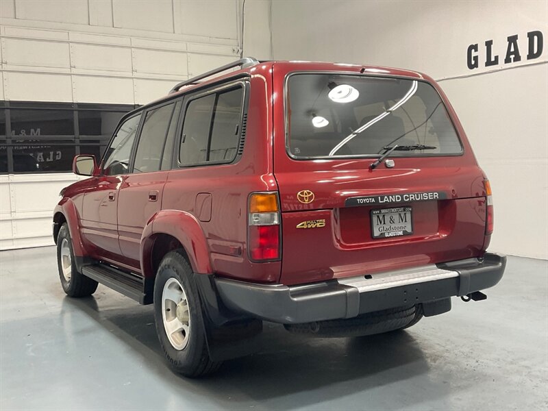 1996 Toyota Land Cruiser Sport Utility 4X4 / 4.5L 6Cyl / 1-OWNER /ZERO RUST  / ONLY 165K MILES - Photo 8 - Gladstone, OR 97027