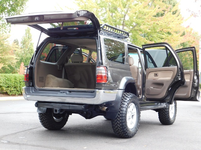 1998 Toyota 4Runner Limited / 4X4 / V6 3.4L / LIFTED / LOW MILES !!!   - Photo 27 - Portland, OR 97217