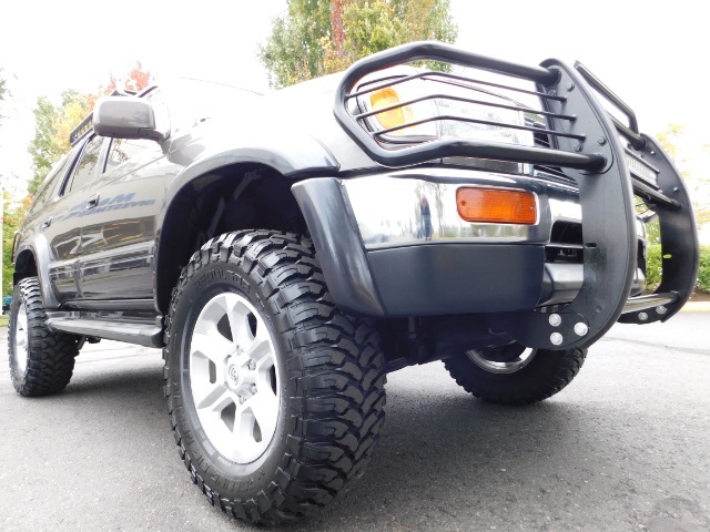 1998 Toyota 4Runner Limited / 4X4 / V6 3.4L / LIFTED / LOW MILES !!!   - Photo 10 - Portland, OR 97217