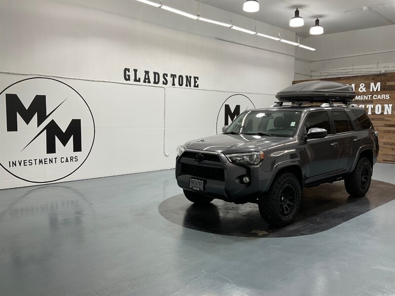 2017 Toyota 4Runner SR5 4X4 / V6 / 1-OWNER LOCAL / 82K MILES   - Photo 62 - Gladstone, OR 97027