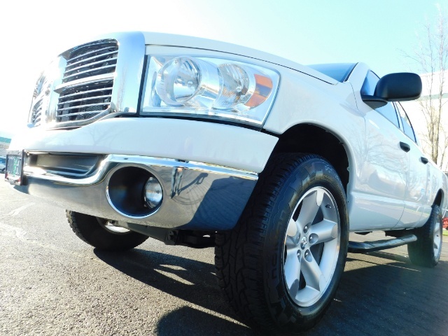 2007 Dodge Ram 1500 SLT 4dr Quad Cab / 4X4 / V8 / LOW MILES / LOCAL   - Photo 9 - Portland, OR 97217