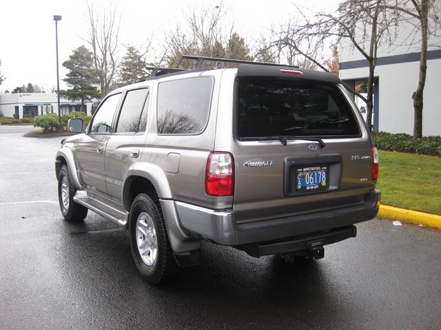 2001 Toyota 4Runner SR5/4WD/ LEATHER/ TIMIING BELT DONE   - Photo 3 - Portland, OR 97217