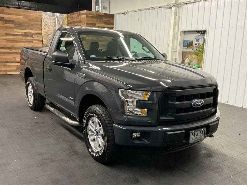 2016 Ford F-150 SPORT Regular Cab 4X4 / 2.7L V6 EcoBoost /1-Owner  HARD TO FIND / 2DR / RUST FREE / MINT CONDITION - Photo 2 - Gladstone, OR 97027