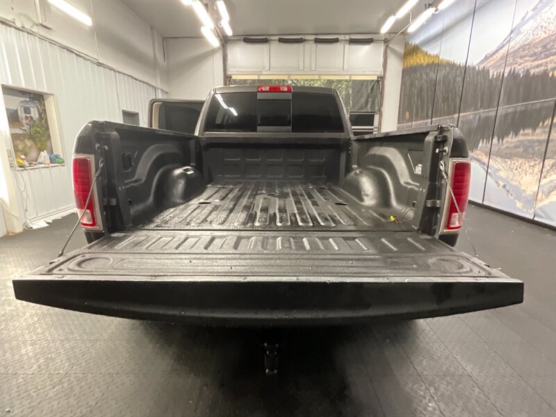 2014 RAM 3500 Laramie MEGACAB 4X4 / 6.7L DIESEL / DUALLY / AISIN  / TOYO TIRES & FUEL WHEELS / CUSTOM BUMPERS / WINCH / SHARP & CLEAN !! - Photo 22 - Gladstone, OR 97027