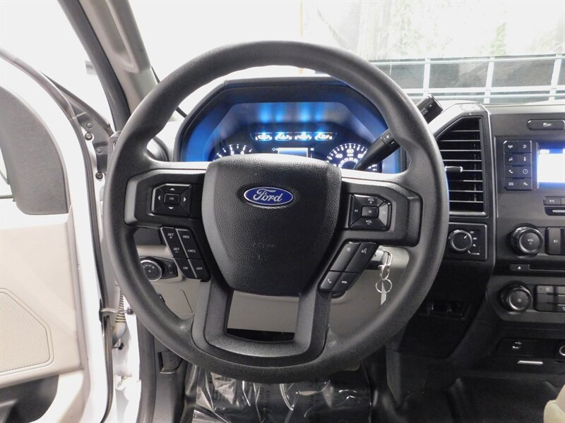 2018 Ford F-150 Crew Cab 4X4 2.7L V6   - Photo 18 - Gladstone, OR 97027