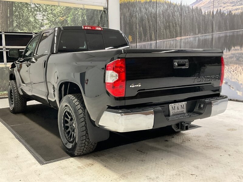 2016 Toyota Tundra SR5 4X4 / 4.6L V8 / 1-OWNER / NEW LIFT WHEELS TIRE  / 1-OWNER LOCAL TRUCK / RUST FREE / LIFTED w. NEW 35 " TIRES & 18 " FUEL WHEELS / ONLY 42,000 MILES - Photo 7 - Gladstone, OR 97027