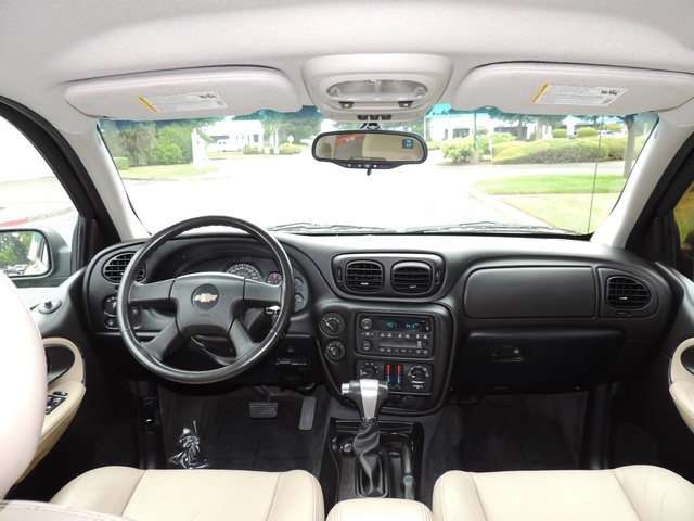 2005 Chevrolet TrailBlazer EXT LT/4X4/ 3RD ROW SEAT/  Excel Cond   - Photo 27 - Portland, OR 97217