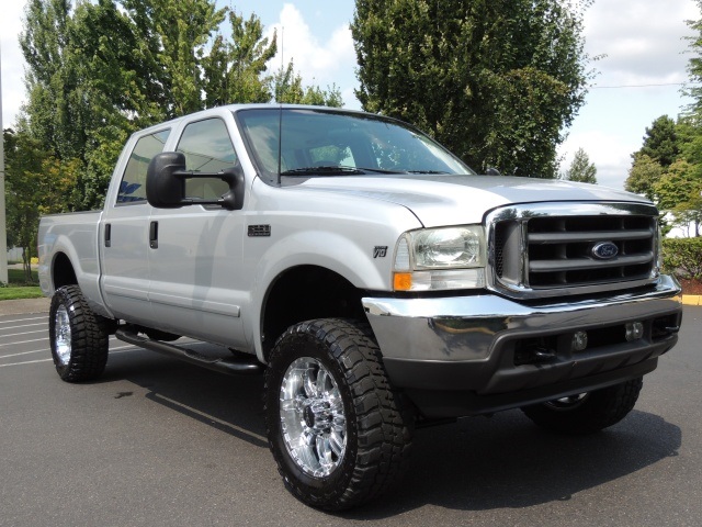 2002 Ford F-250 Super Duty XLT/ 4X4 / GAS / LIFTED LIFTED   - Photo 2 - Portland, OR 97217