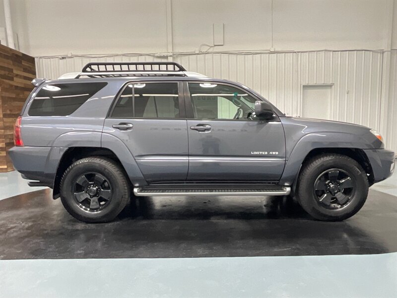 2003 Toyota 4Runner Limited  / Leather & Heated Seats - Photo 4 - Gladstone, OR 97027