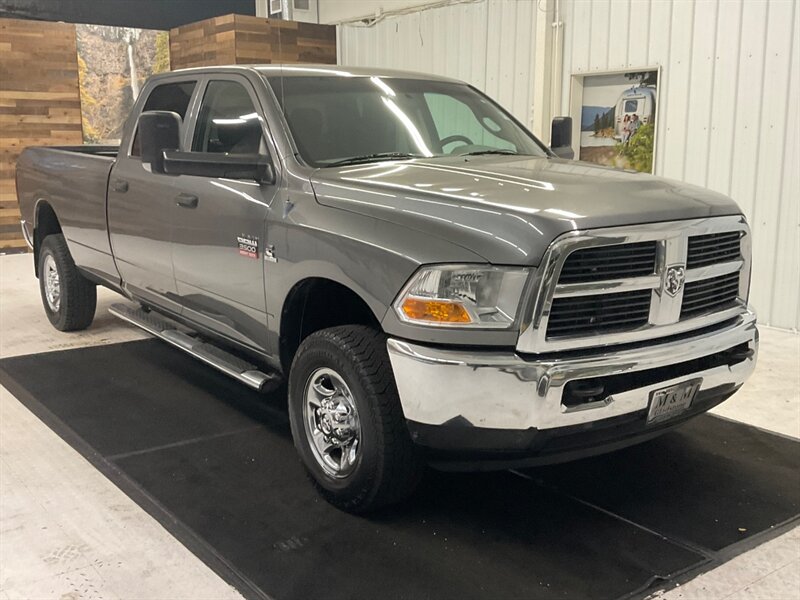 2012 RAM 3500 ST Crew Cab 4X4 / 6.7L DIESEL / 1-OWNER LOCAL  / LONG BED / RUST FREE / 131,000 MILES - Photo 2 - Gladstone, OR 97027