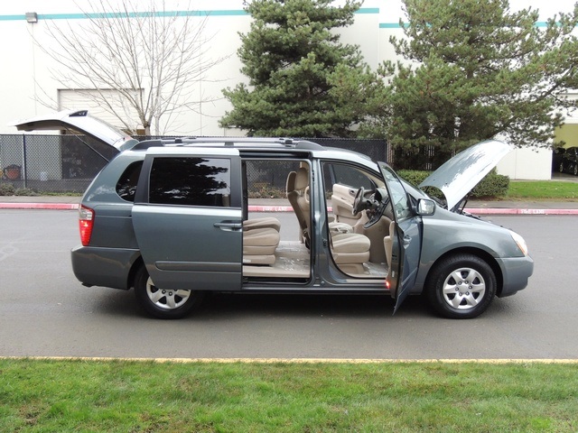 2007 Kia Sedona   - Photo 15 - Portland, OR 97217