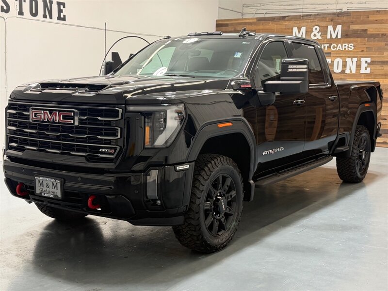 2024 GMC Sierra 2500HD AT4 4x4 CREW CAB / 6.6L DURAMAX / ONLY 17K MILES / LEATHER HEATING COOLING / FULLY LOADED - Photo 29 - Gladstone, OR 97027