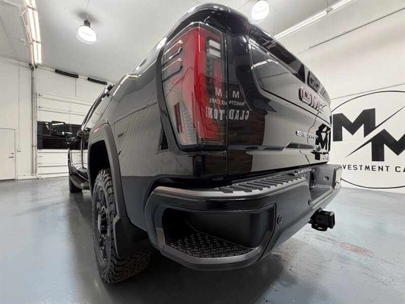 2024 GMC Sierra 2500HD AT4 4x4 CREW CAB / 6.6L DURAMAX / ONLY 17K MILES / LEATHER HEATING COOLING / FULLY LOADED - Photo 54 - Gladstone, OR 97027