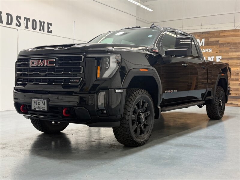 2024 GMC Sierra 2500HD AT4 4x4 CREW CAB / 6.6L DURAMAX / ONLY 17K MILES / LEATHER HEATING COOLING / FULLY LOADED - Photo 28 - Gladstone, OR 97027