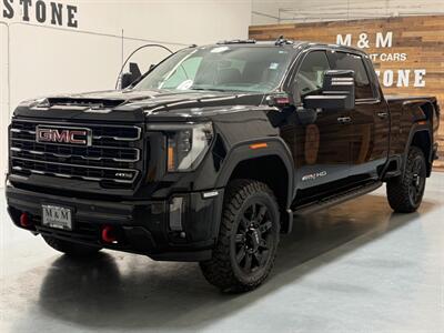 2024 GMC Sierra 2500HD AT4 4x4 CREW CAB / 6.6L DURAMAX / ONLY 17K MILES  / LEATHER HEATING COOLING / FULLY LOADED Truck