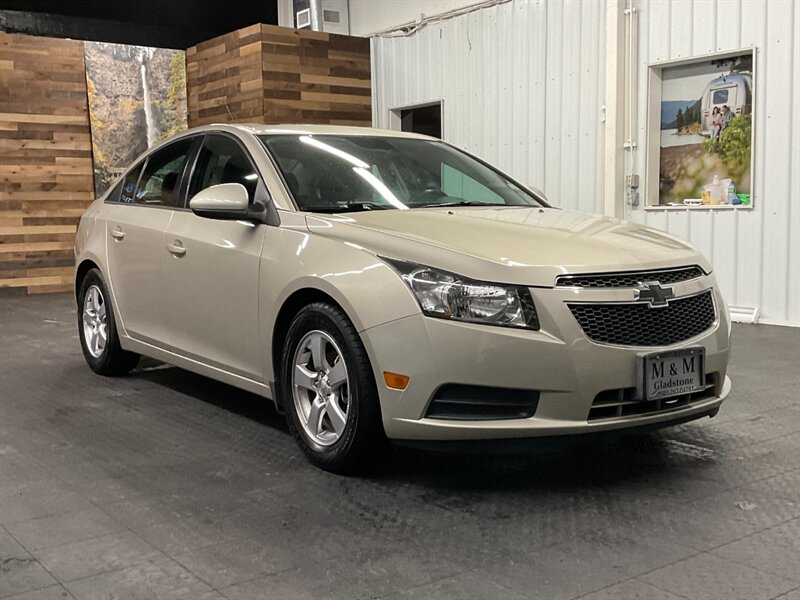 2014 Chevrolet Cruze LT Sedan / Technology Pkg /Backup Cam/ 88,000 MILE  Sunroof / LOCAL OREGON CAR / Excel Cond - Photo 2 - Gladstone, OR 97027