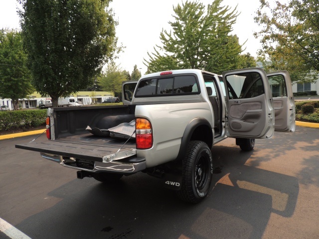 2004 Toyota Tacoma DOUBLE CAB / 4-DOOR / 4X4 / V6 / Automatic   - Photo 13 - Portland, OR 97217