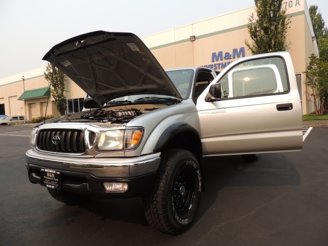 2004 Toyota Tacoma DOUBLE CAB / 4-DOOR / 4X4 / V6 / Automatic   - Photo 9 - Portland, OR 97217