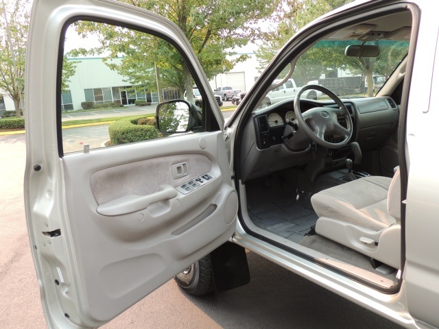 2004 Toyota Tacoma DOUBLE CAB / 4-DOOR / 4X4 / V6 / Automatic   - Photo 16 - Portland, OR 97217