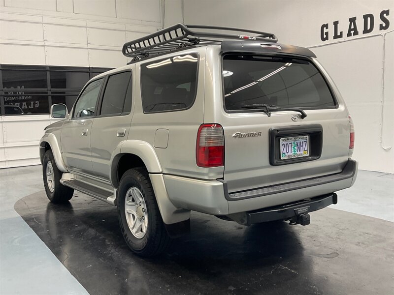 2000 Toyota 4Runner SR5 SPORT SUV 4x4 / 3.4L V6 / FRESH TIMING BELT /  ONE OWNER / LOCAL / RUST FREE - Photo 9 - Gladstone, OR 97027