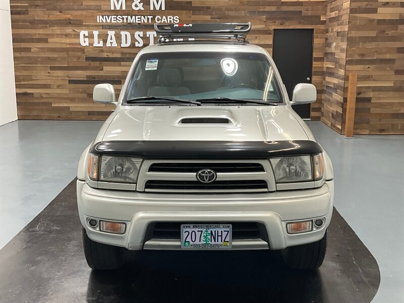 2000 Toyota 4Runner SR5 SPORT SUV 4x4 / 3.4L V6 / FRESH TIMING BELT /  ONE OWNER / LOCAL / RUST FREE - Photo 5 - Gladstone, OR 97027