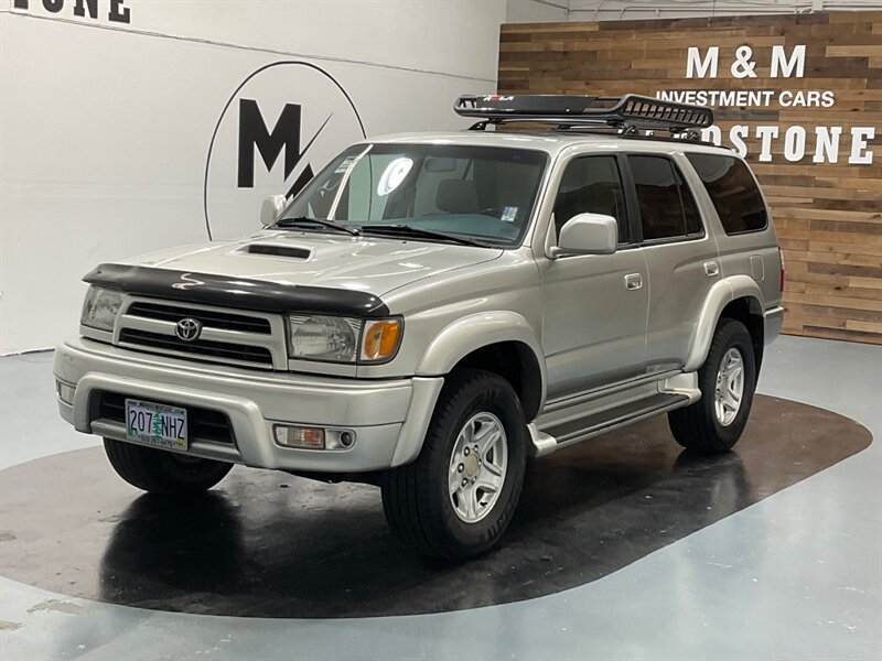 2000 Toyota 4Runner SR5 SPORT SUV 4x4 / 3.4L V6 / FRESH TIMING BELT /  ONE OWNER / LOCAL / RUST FREE - Photo 1 - Gladstone, OR 97027