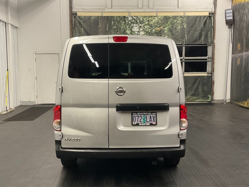 2018 Nissan NV 200 S Cargo Van / 1-   - Photo 6 - Gladstone, OR 97027