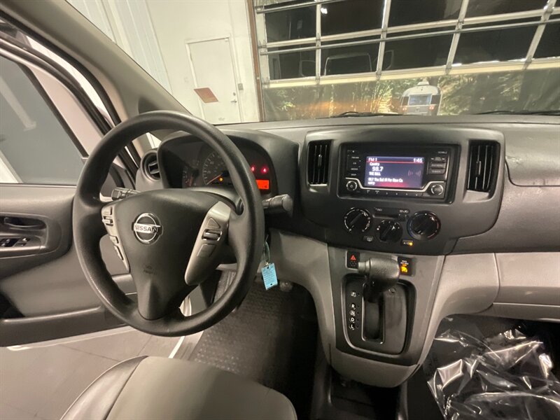 2018 Nissan NV 200 S Cargo Van / 1-   - Photo 21 - Gladstone, OR 97027