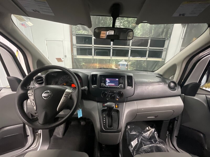 2018 Nissan NV 200 S Cargo Van / 1-   - Photo 27 - Gladstone, OR 97027