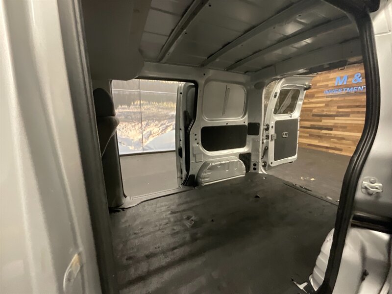 2018 Nissan NV 200 S Cargo Van / 1-   - Photo 14 - Gladstone, OR 97027