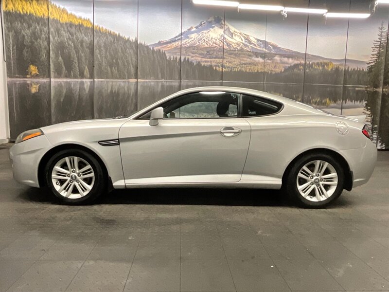 2008 Hyundai Tiburon GS Hatchback / 5-Spe   - Photo 3 - Gladstone, OR 97027