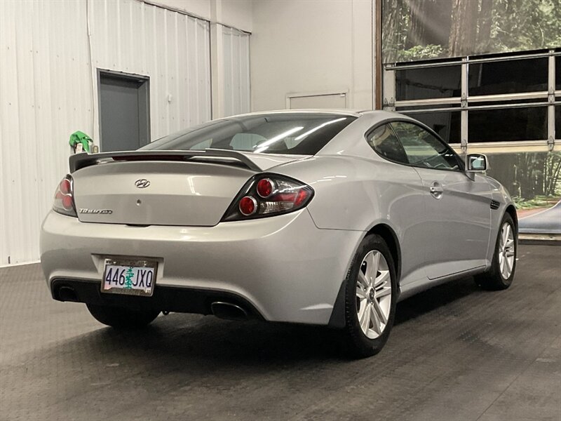 2008 Hyundai Tiburon GS Hatchback / 5-Spe   - Photo 7 - Gladstone, OR 97027