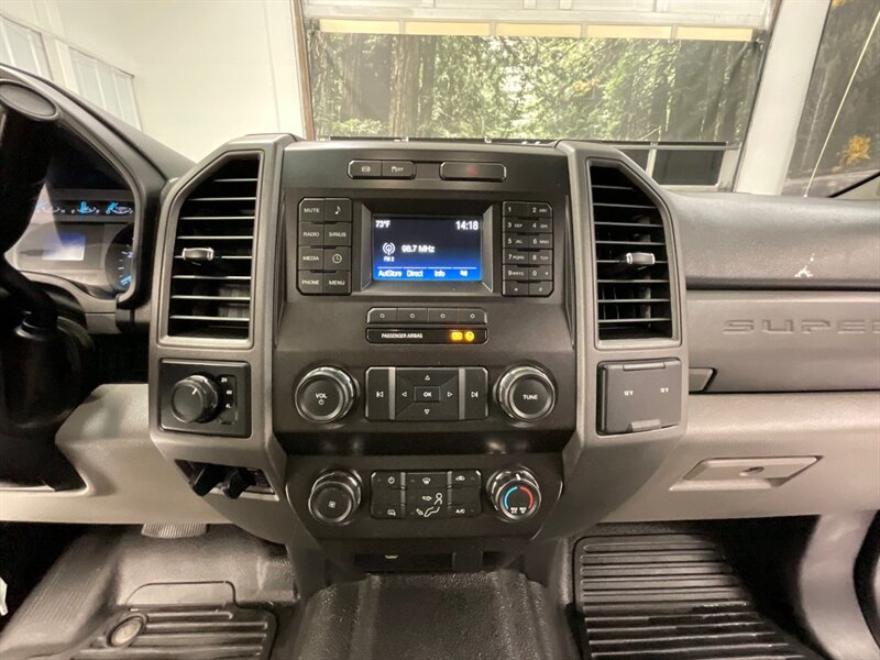 2019 Ford F-250 Crew Cab 4X4 / 6.7L DIESEL/ FLAT BED / 60,000 MILE  / 1-OWNER / Backup Camera / LONG BED / CLEAN TRUCK!! - Photo 21 - Gladstone, OR 97027