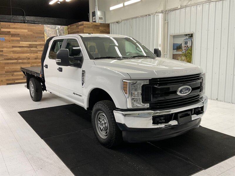 2019 Ford F-250 Crew Cab 4X4 / 6.7L DIESEL/ FLAT BED / 60,000 MILE  / 1-OWNER / Backup Camera / LONG BED / CLEAN TRUCK!! - Photo 2 - Gladstone, OR 97027