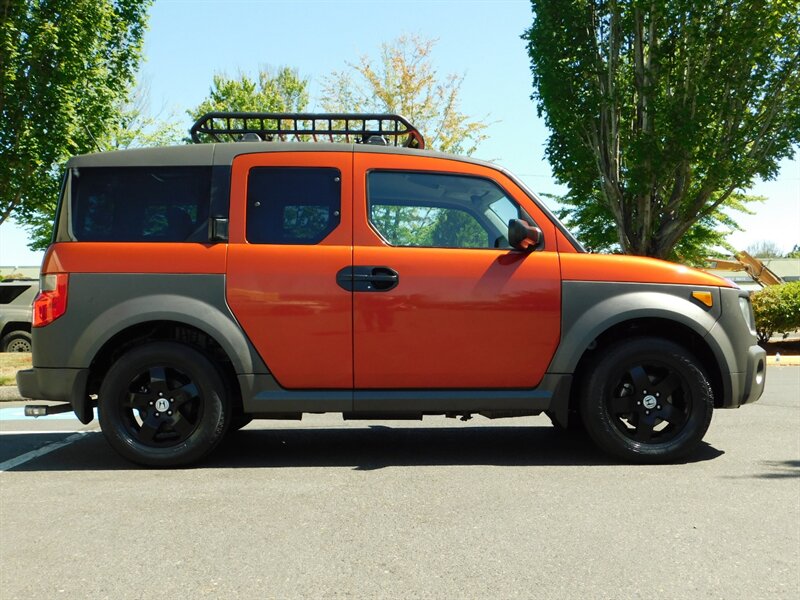 2005 Honda Element EX Sport Utility AWD / Sunroof / 5-SPEED MANUAL   - Photo 4 - Portland, OR 97217