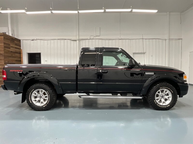 2011 Ford Ranger Sport 4dr Super Cab 4X4 / 4.0L V6 / 51,000 MILES  / LOCAL OREGON TRUCK w. ZERO RUST / Backup Camera / Towing Pkg - Photo 4 - Gladstone, OR 97027