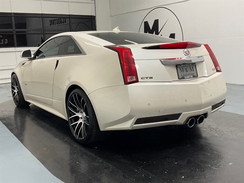 2013 Cadillac CTS CTS-V Coupe 2Dr / 6.2L V8 SUPERCHARGED / 44K MILES  / FULLY LOADED - Photo 9 - Gladstone, OR 97027