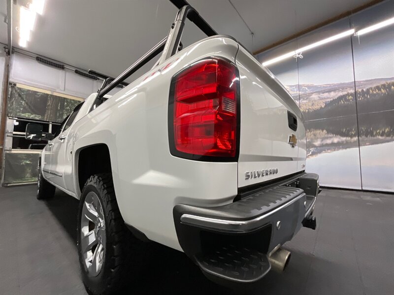 2015 Chevrolet Silverado 1500 LTZ Crew Cab 4X4 / 6.2L V8 / LONG BED / LOADED  LOCAL TRUCK / Heated & Cooled Leather Seats / Sunroof / Navigation & Backup Camera / SHARP & CLEAN !! - Photo 12 - Gladstone, OR 97027