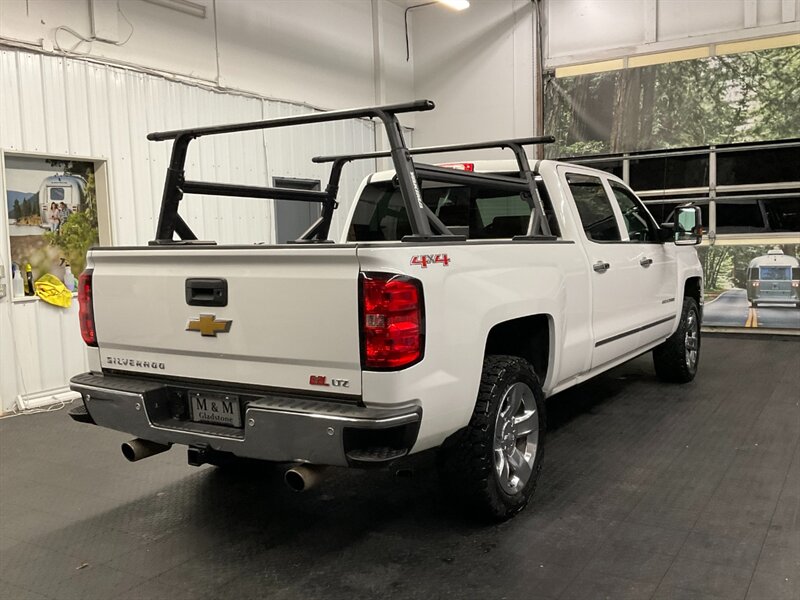 2015 Chevrolet Silverado 1500 LTZ Crew Cab 4X4 / 6.2L V8 / LONG BED / LOADED  LOCAL TRUCK / Heated & Cooled Leather Seats / Sunroof / Navigation & Backup Camera / SHARP & CLEAN !! - Photo 8 - Gladstone, OR 97027