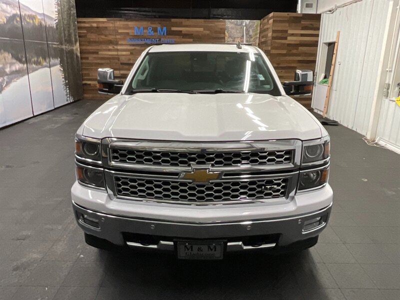 2015 Chevrolet Silverado 1500 LTZ Crew Cab 4X4 / 6.2L V8 / LONG BED / LOADED  LOCAL TRUCK / Heated & Cooled Leather Seats / Sunroof / Navigation & Backup Camera / SHARP & CLEAN !! - Photo 5 - Gladstone, OR 97027