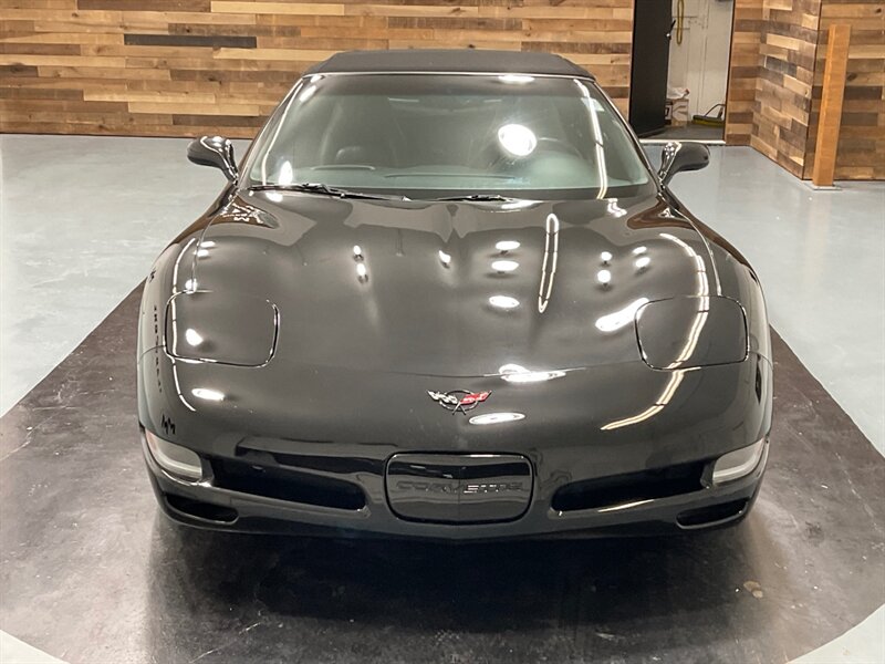 1998 Chevrolet Corvette Convertible Coupe / 5.7L V8 / ONLY 63,000 MILES  / LOCAL CAR - Photo 5 - Gladstone, OR 97027