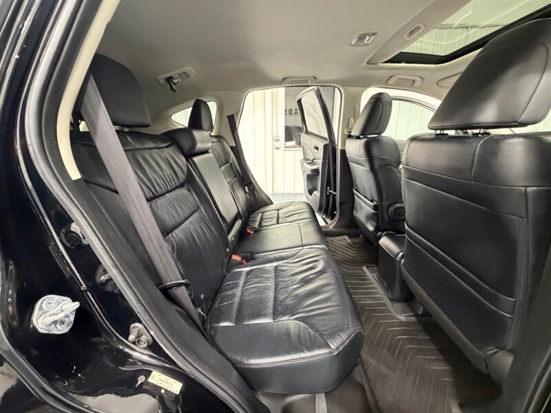 2014 Honda CR-V EX-L 4WD / Leather Heated Seats / Sunroof / Camera / BRAND NEW TIRES / ZERO RUST - Photo 11 - Gladstone, OR 97027