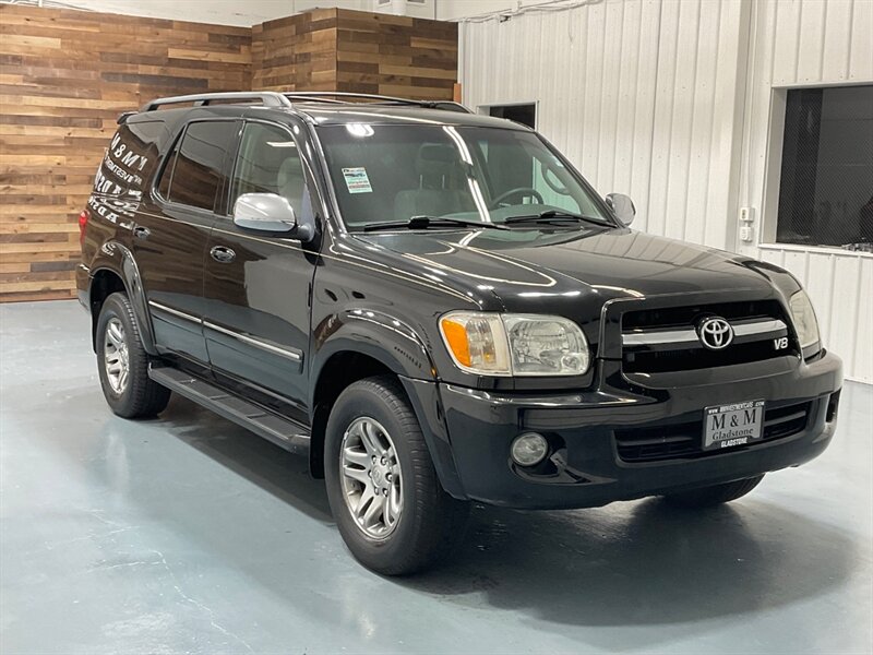 2007 Toyota Sequoia Limited 4X4 / 4.7L V8 / Leather / DVD / Sunroof  / FRESH TIMING BELT SERVICE DONE - Photo 62 - Gladstone, OR 97027