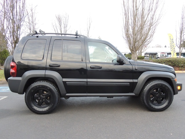 2006 Jeep Liberty Sport 4WD DIESEL   - Photo 4 - Portland, OR 97217