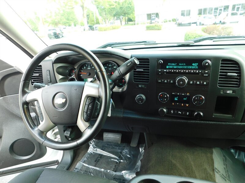 2013 Chevrolet Silverado 1500 LT / 4X4 / CREW CAB / NEW WHEELS / LOW LOW MILES   - Photo 19 - Portland, OR 97217