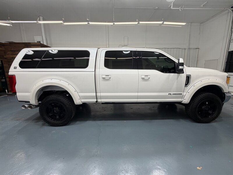 2017 Ford F-350 Lariat 4X4 6.7L DIESEL /1-OWNER / LIFTED LIFTED  /Leather w. Heated & Cooled Seats / Panoramic Sunroof - Photo 4 - Gladstone, OR 97027