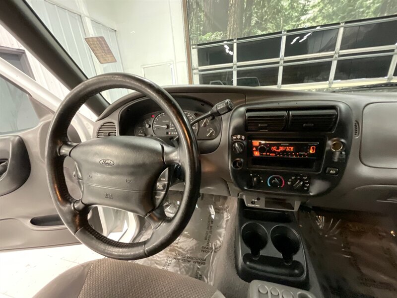 2000 Ford Ranger XLT 4dr Extended Cab 4X4 / 4.0L V6 / 70,000 MILES  / LOCAL TRUCK / SUPER CLEAN & LOW MILES - Photo 16 - Gladstone, OR 97027