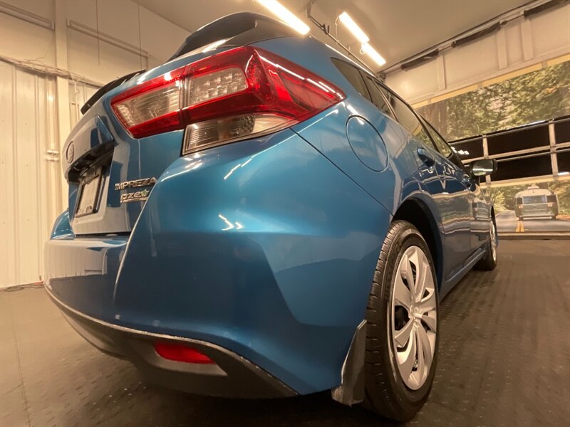 2017 Subaru Impreza   - Photo 11 - Gladstone, OR 97027